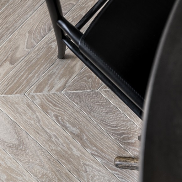 vit vaxad Chevron Parquet 